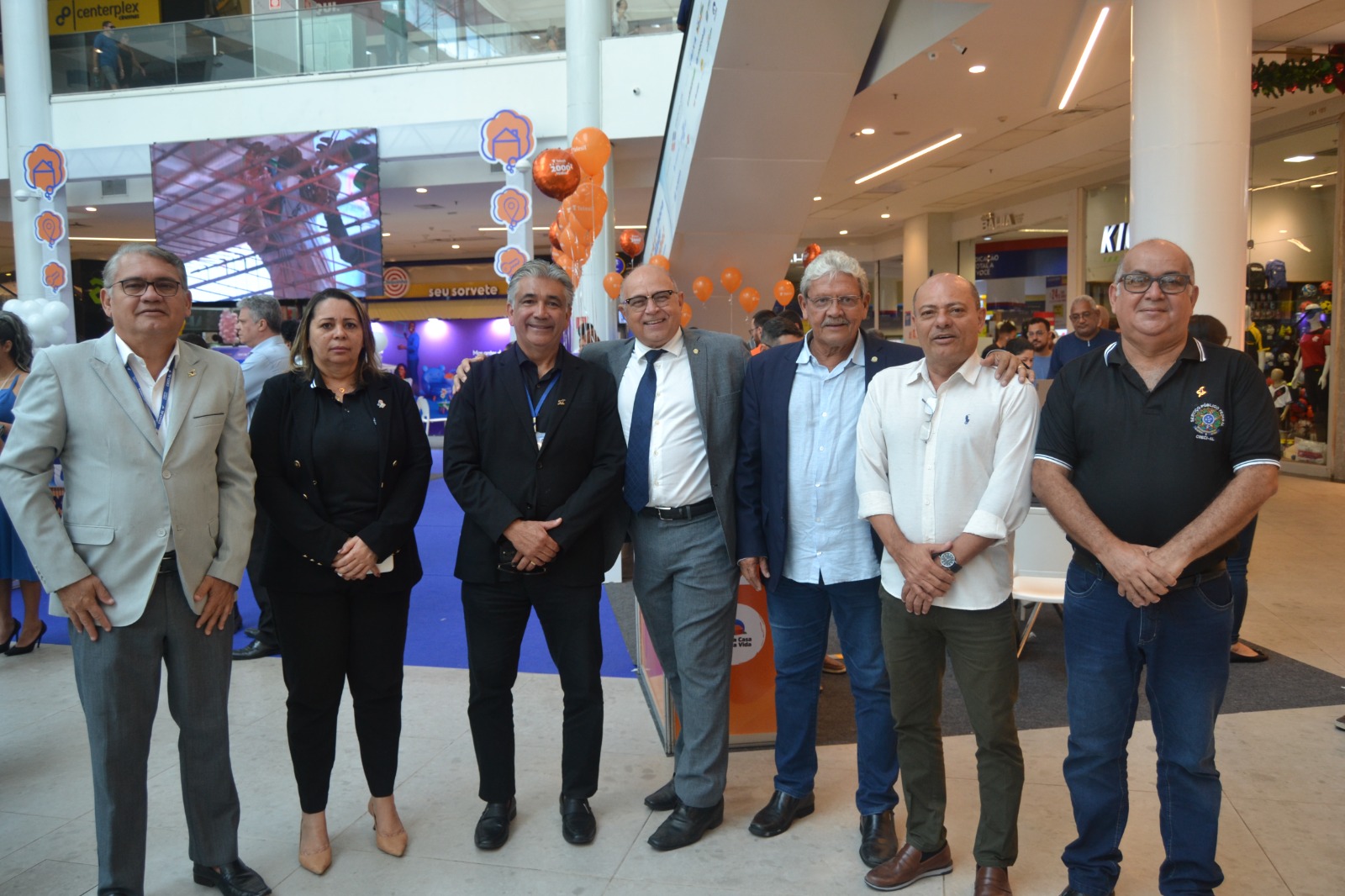 CRECI PARTICIPA DA ABERTURA DA FEIRA MINHA CASA PRÓPRIA DO SINDUSCON